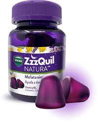 ZzzQuil NATURA 30 Gummies Frutos del Bosque
