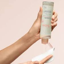 Agua micelar desmaquillante Avene